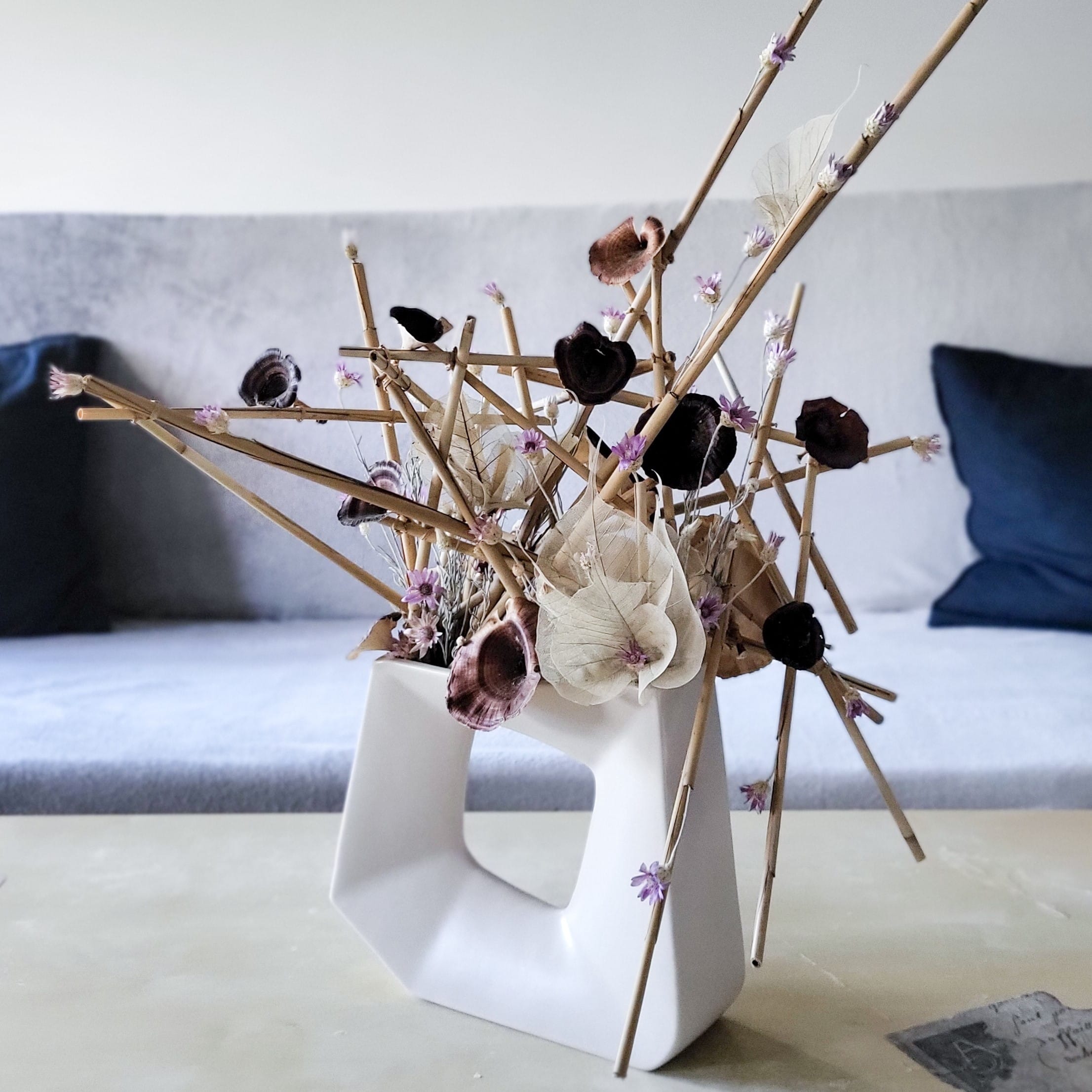 Design floral Axă